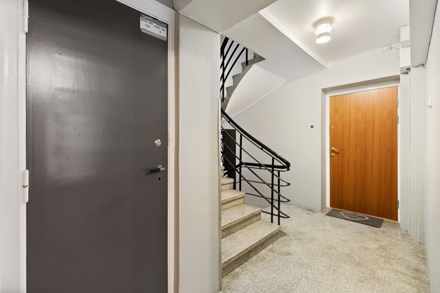 Photo Legal Basement Apartment